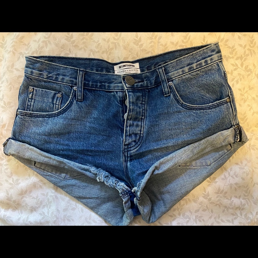 One teaspoon bandits. Size 25. Lightly worn